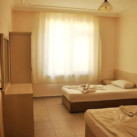 Apartmanhotel La Mosae 3*