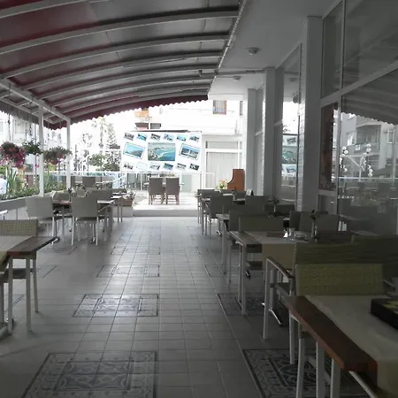 La Mosae Apartmanhotel 3*