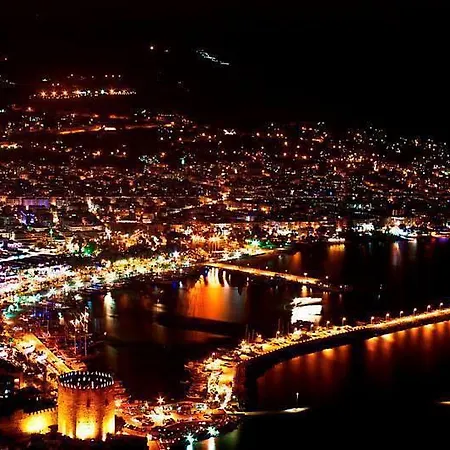 Apartmanhotel La Mosae 3*