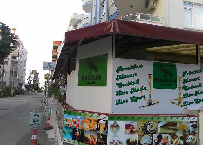 アパートホテル La Mosae アランヤ